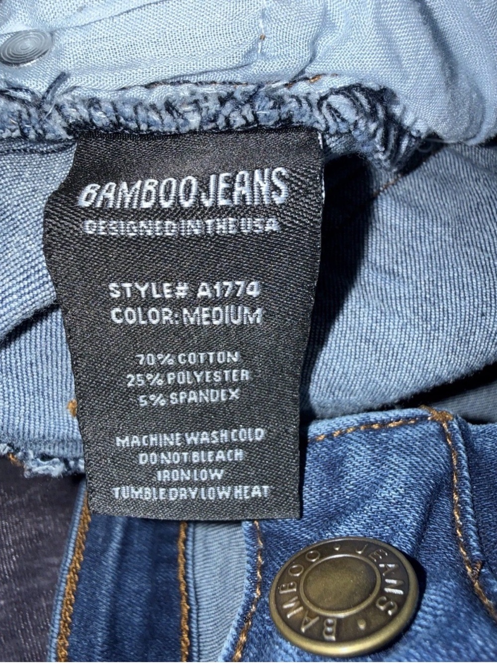 BAMBOO Women's Medium Blue High-Rise Stretch Jeans
